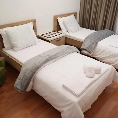 Mirage Lägenhet Tirana