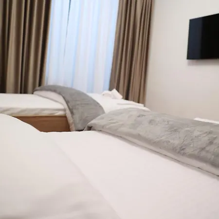 Apartment Mirage